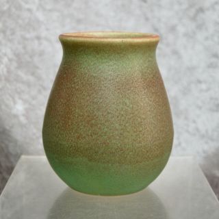 Rookwood Pottery Production Vase 63,  Green/Rose,  1912 2