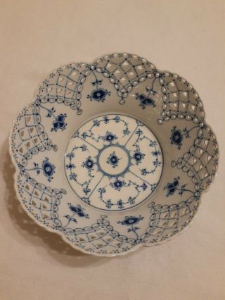 Royal Copenhagen Blue Fluted Lace Lattice Centerpiece Bowl 1/1061 Vintage