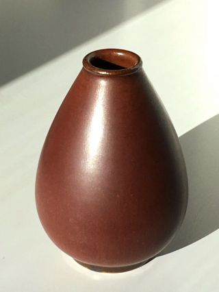 Fine Mid - Century Tobo Triller Brown Red Stoneware Vase Sweden