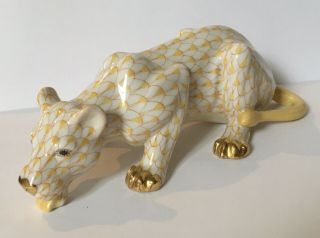 Herend Fishnet Porcelain Yellow Butterscotch Cougar Lioness Cat Figurine