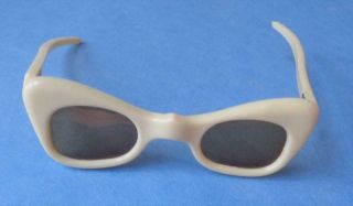 Vintage 1958 Madame Alexander Cissy Doll Catseye Eyeglasses Sunglasses For 20 "