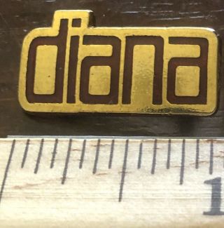 Diana Ross 1990 Workin’ Overtime Tour Gold Pin
