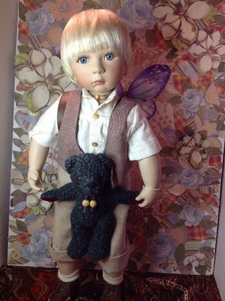 Florence Maranuk " Brad " Doll 22 Inches Tall Show Stoppers 22/2500 Low Number.