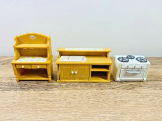Sylvanian Families Country Kitchen Dining Table Stove Oven Tea Plates Food Set 3