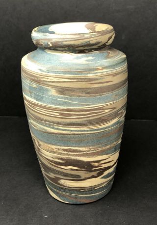 Vintage Niloak Pottery Mission Swirl 6.  5” Brown Blue Broad Shouldered Vase 3