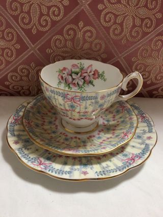 Queen Anne Royal Bridal Gown Bow Tie Tea Cup And Saucer Plate Trio