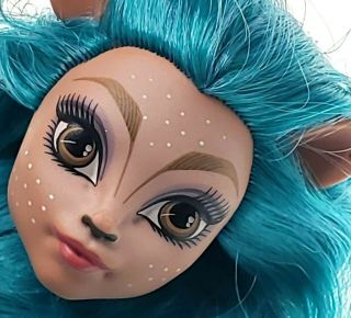 Monster High - Isi Dawndancer Brand - Boo Students - Tan Head Long Blue Hair Only