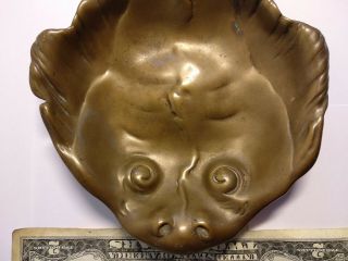 Antique bronze ashtray sculpture Art Nouveau Austria signed BENDORF Sole fish 2