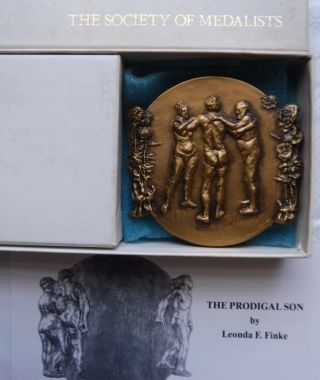 1988 Society Of Medalists,  No.  117 Issue,  " Prodigal Son " W/ Box And Book