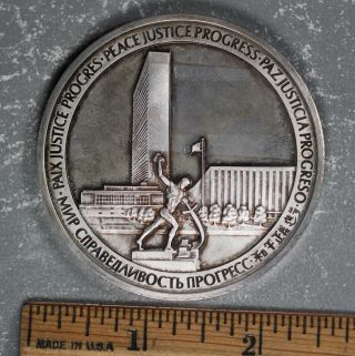 Large 1970 Silver Medal Commemorating The 25th Anniversary Of The United Nations