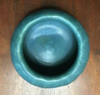 1914 ROOKWOOD Matte Green Ohio Arts & Crafts Pottery Bowl 974D 5 