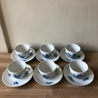 Set Of 6 Royal Copenhagen Blue Flower Braided Cups & Saucers