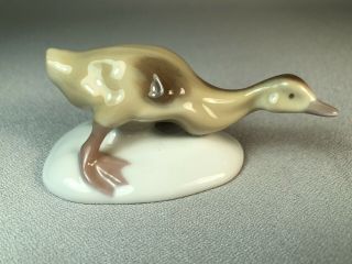 Meissen Porcelain Figurine Of A Young Duck On A Plinth