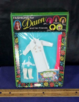 1971 Fashions For Dawn & Friends 8125 Long N Leather In Package