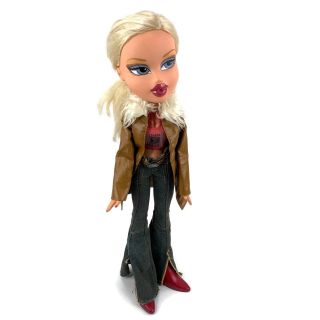 Bratz Cloe Large Doll 22 " Tall Blonde W/ Complete Outfit Mga Entertainment 2003