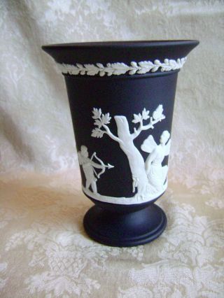 Wedgwood Black Jasper Ware 5 1/2 " Pedestal Vase With Cupid And Psyche