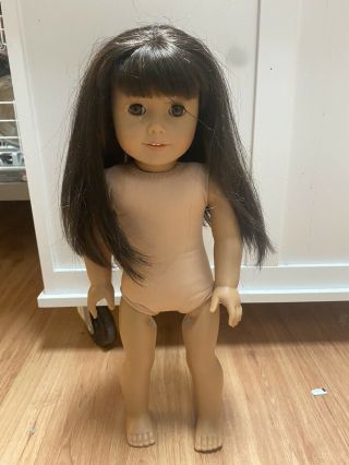 18 Inch American Girl Doll Circa 2013 Brunette No Clothes Or Accessories