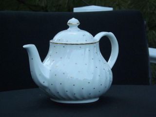 Laura Ashley Starlight Teapot 5 Cup Gold Stars Staffordshire England 1989 EXC 2