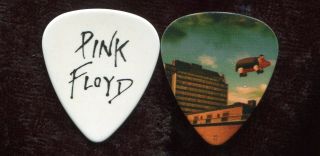 Pink Floyd Novelty Guitar Pick David Gilmour,  Roger Waters Animals