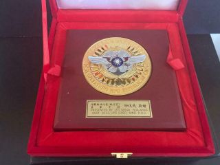 Table Medal Presented To Us Army Commanding Officer From The Republic Of China