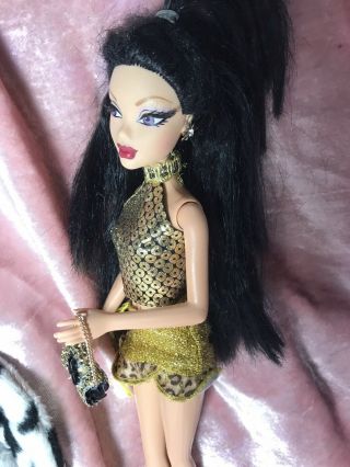 Barbie My Scene Nolee Doll Rooted Eyelashes Hybrid Fashionista Gold Outfit Wow