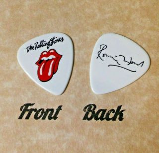 Rolling Stones Band Ronnie Wood Signature Logo Guitar Pick - (w)