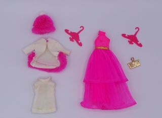 Dawn Doll Clothes 1970 Topper Toys 817 Furry Flounce 710 Neat Pleats Purse Hat