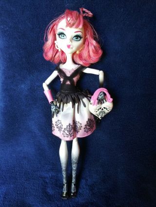 Monster High C.  A.  Cupid Doll Sweet 1600