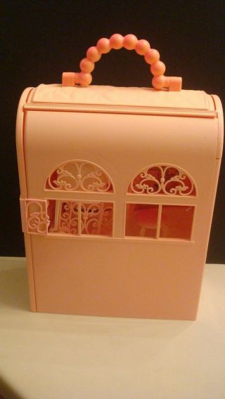 Barbie Folding House Fold & Go Travel Carry Case with Bedroom & Bath 1998 Mattel 2
