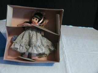 Madame Alexander Doll - Lucy Locket 433 - Includes Box And Stand