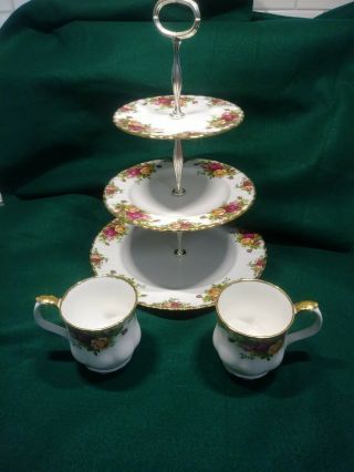 Royal Albert Old Country Roses White Vintage 3 Tier Cake Plate / Stand