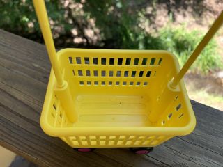 2000 Mattel Barbie Doll House Furniture Laundry Room Yellow Cart Basket w Pins 3