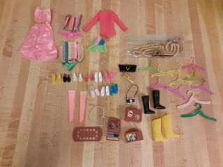 Vintage Barbies Clothing And Accessories 1960 