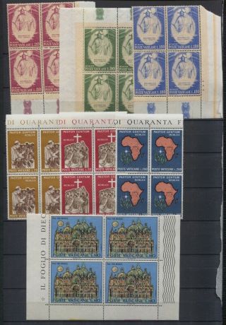 Vatican City Mnh Accumulation On 15 Stock Pages,  Airmails,  Sheets
