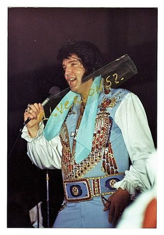 Elvis Presley Concert Photo - Macon,  Ga - August 31,  1976