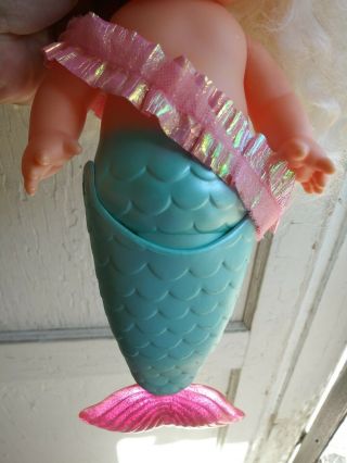 Vintage Sweet Sea Mermaid Doll Bath Toy By TOMY 1980’s 80s Curly Hair 1985 3