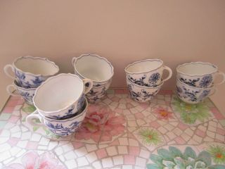 10 Vintage Meissen Blue Onion Cups Scallop Edge Porcelain Germany