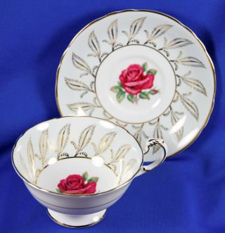 Magnificent Paragon Cup Saucer Floating Cabbage Red Rose Gold Feathers Leaves