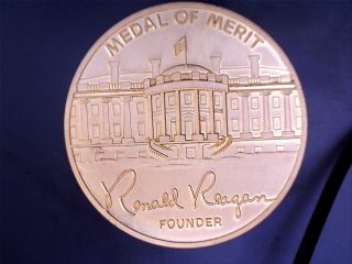 Ronald Reagan Republican Presidential Task Force Medal Of Merit Coin