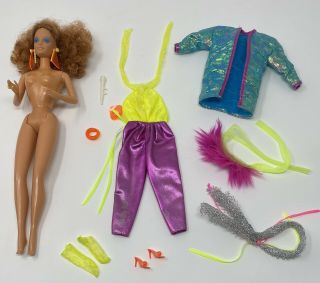 Barbie And The Rockers Doll (diva) 1985 Vintage 2427