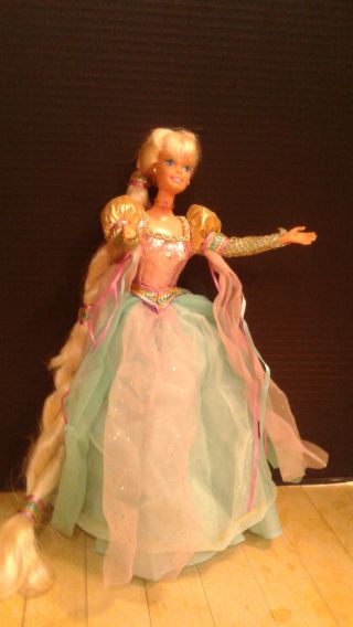 Barbie As Rapunzl 11 " Doll 1994