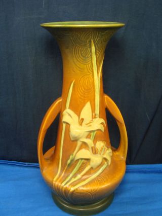 Vintage Roseville Dandelion Lily Style Flower Vase 7 12 1/2 "