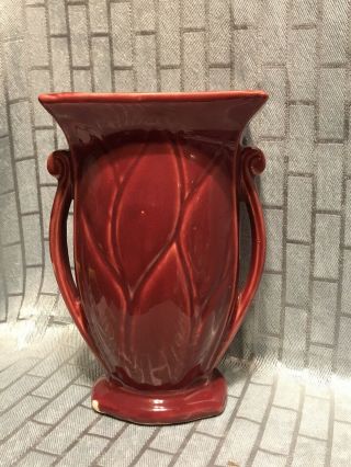 Rare Vintage Mccoy Burgundy Double Handle Leaf Pattern Vase 8.  5” Tall