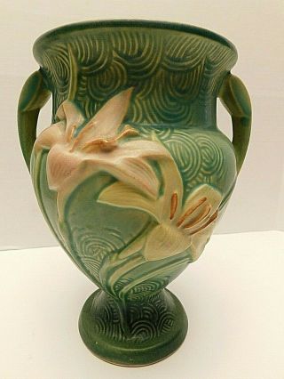 1946 Roseville Pottery Green Zephyr Lily Vase 202 - 8 "