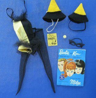 Vintage Barbie Masquerade 944 With 2 Hats,  Mask,  Invitation,  Outfit
