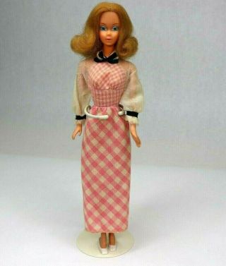 Vintage 1973 Deluxe Quick Curl Barbie With 4220 Outfit