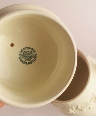 Vintage Etruria of Barlaston Embossed Queensware Wedgwood Tea Pot & 3 Tea Cups 3