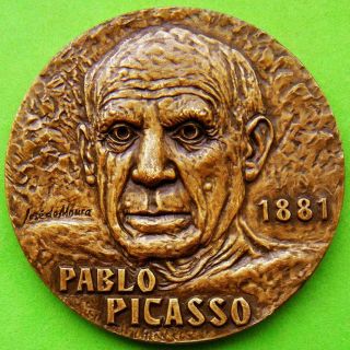 L@@k Art Spanish Painter Pablo Picasso Painting Guernica Great Bronze Medal