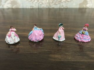 1/12 Dollhouse Miniature Handmade " Royal Doulton " Style Figurines