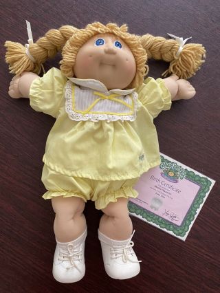 Mollie Nannette 1985 Cabbage Patch Kid (with Birth Certificate)